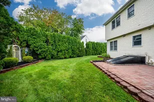 1302 Fredrick Blvd, Reading, PA 19605 - Photo 7