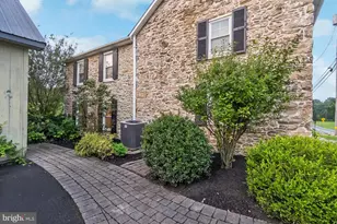 435 Huffs Church Rd, Alburtis, PA 18011 - Photo 17