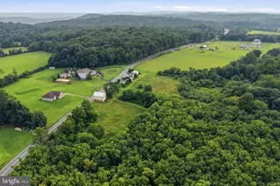 435 Huffs Church Rd, Alburtis, PA 18011 - Photo 99