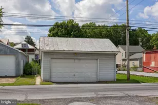 121 W Penn Ave, Wernersville, PA 19565 - Photo 35