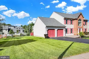 201 Verdure Ln, Douglassville, PA 19518 - Photo 7