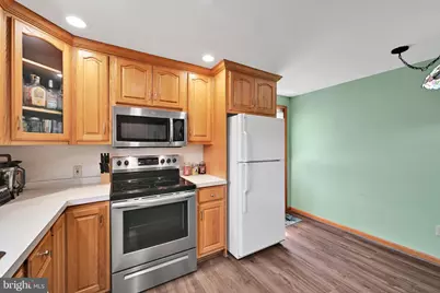 207 E Hunter Street, Lyon Station, PA 19536 - Photo 9