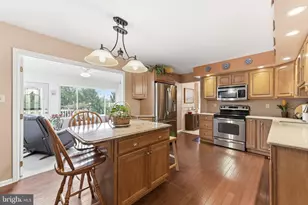207 W Neversink Rd, Reading, PA 19606 - Photo 7