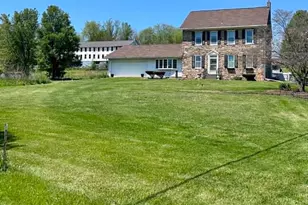 107 Jalappa Rd, Hamburg, PA 19526 - Photo 1
