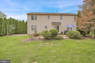 705 Meadowcrest Ln, Douglassville, PA 19518 - Photo 35