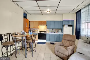 548 S 7th St, Reading, PA 19602 - Photo 7