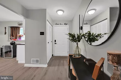 1055 Deer Run, Reading, PA 19606 - Photo 5