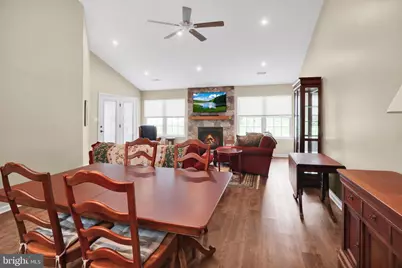 127 Hawthorne Court, Wyomissing, PA 19610 - Photo 3