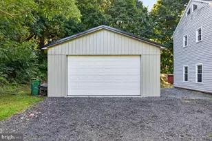 65 Hess Ln, Douglassville, PA 19518 - Photo 5
