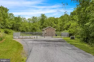 739 Boar Rd, Mohrsville, PA 19541 - Photo 93