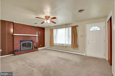 109 Cascades Lane, Leesport, PA 19533 - Photo 7