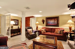 109 E 36th St, Reading, PA 19606 - Photo 33
