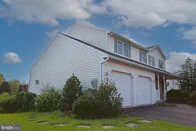 304 Cameron Drive, Douglassville, PA 19518 - Photo 3