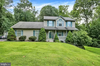 306 Mountain Avenue, Robesonia, PA 19551 - Photo 1