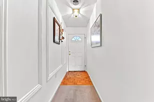 102 Heather Ln, Wyomissing, PA 19610 - Photo 7