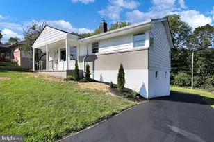 508 S Sterley St, Reading, PA 19607 - Photo 3