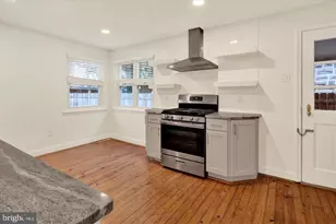 404 Spruce St, West Reading, PA 19611 - Photo 5