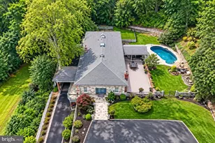 99 Grandview Rd, Wernersville, PA 19565 - Photo 1