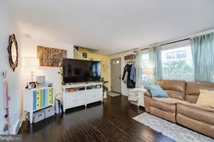 225 S 4th Ave, Reading, PA 19611 - Photo 9