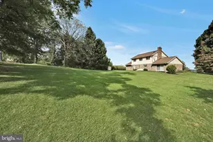 727 N Church Rd, Sinking Spring, PA 19608 - Photo 35