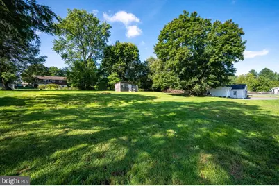 1236 E Main Street, Douglassville, PA 19518 - Photo 19