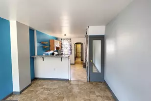 1056 Spruce St, Reading, PA 19602 - Photo 5