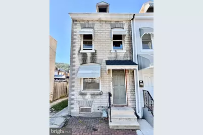 1056 Spruce Street, Reading, PA 19602 - Photo 1