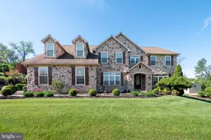 40 Augusta Ln, Fleetwood, PA 19522 - Photo 1
