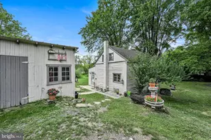 1325 Moselem Springs Rd, Hamburg, PA 19526 - Photo 25