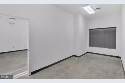 4411 N 5th St Highway, Temple, PA 19560 - Photo 27