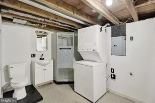 1438 Sesser Ln, Reading, PA 19606 - Photo 9