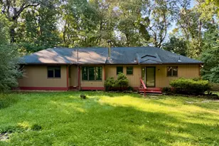 5 Stony Hill Ln, Mertztown, PA 19539 - Photo 1