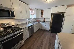 203 Cinder St, Birdsboro, PA 19508 - Photo 9
