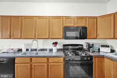 113 Legacy Boulevard #300, Sinking Spring, PA 19608 - Photo 7