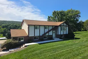 11 Birdsfoot Dr, Robesonia, PA 19551 - Photo 1
