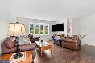 11 Birdsfoot Dr, Robesonia, PA 19551 - Photo 3