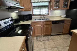 122 Random Rd, Douglassville, PA 19518 - Photo 5