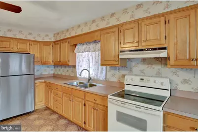 1445 Church, Reading, PA 19601 - Photo 7