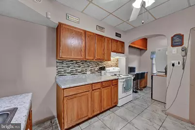 1435 N 10th Street, Reading, PA 19604 - Photo 11