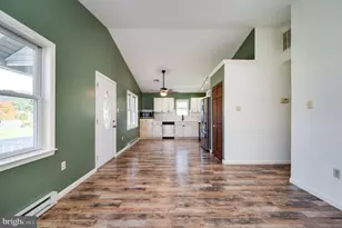 208 Montgomery Ave, Reading, PA 19606 - Photo 7