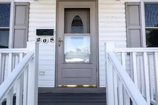 208 Montgomery Ave, Reading, PA 19606 - Photo 5