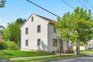 20 S Water St, Womelsdorf, PA 19567 - Photo 1