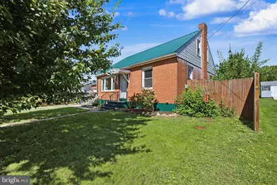 85 E College Avenue, Wernersville, PA 19565 - Photo 5