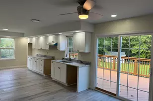 1199 Ashbourne Dr, Reading, PA 19605 - Photo 3