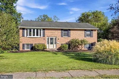 4 Aspen Court, Douglassville, PA 19518 - Photo 1