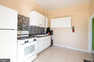 708 N 6th St, Reading, PA 19601 - Photo 5
