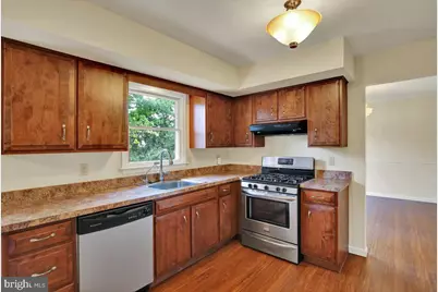 206 Lincoln Drive, Reading, PA 19606 - Photo 9