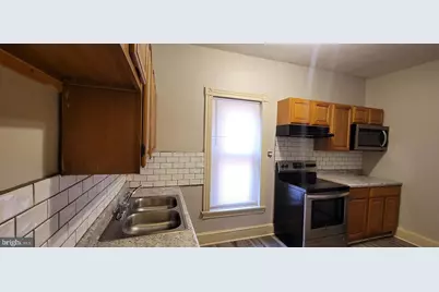136 Elm Street #B, Reading, PA 19601 - Photo 7