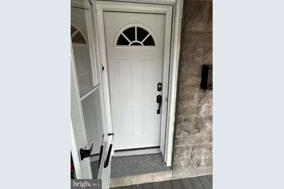 421 N 12th Street, Reading, PA 19604 - Photo 3