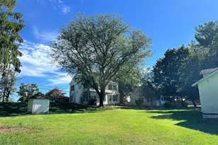 1805 Tollgate, Palm, PA 18070 - Photo 5